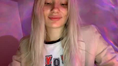 musescorner online show from August 4, 6:32 pm