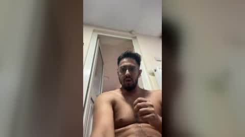 muslimanalslut online show from August 8, 8:00 pm