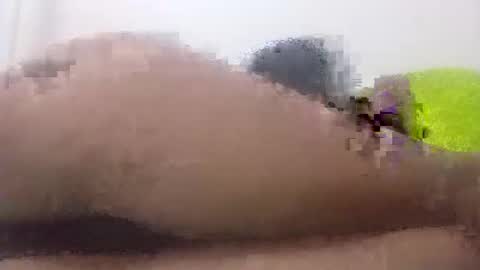 Snapshot of muzungulovers chatting on October 28, 6:17 am muzungulovers online show from October 28, 6:17 am