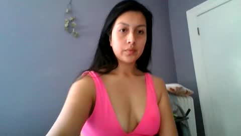 mvlanxo online show from May 5, 3:42 pm