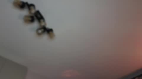 Snapshot of mvpzxc chatting on November 3, 3:52 am 1x1 online show from November 3, 3:52 am