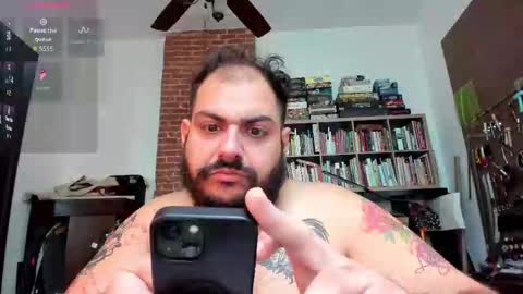 Snapshot of mx_bear chatting on February 20, 5:46 pm Bear online show from February 20, 5:46 pm