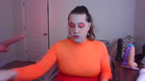 Snapshot of mxsissycharlotte chatting on October 10, 3:44 pm Mx Charlotte online show from October 10, 3:44 pm