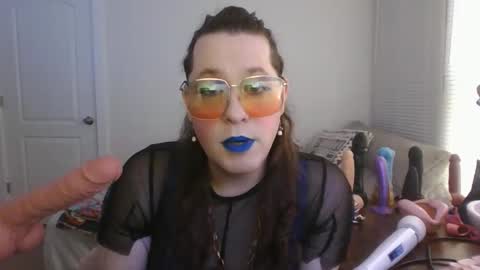 Snapshot of mxsissycharlotte chatting on October 16, 3:57 pm Mx Charlotte online show from October 16, 3:57 pm