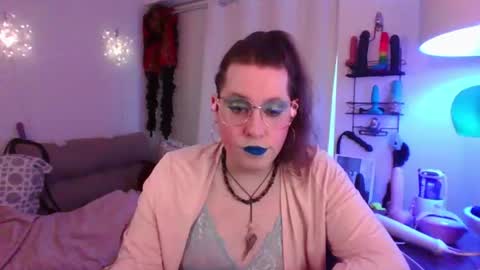 Snapshot of mxsissycharlotte chatting on June 26, 9:19 pm Mx Charlotte online show from June 26, 9:19 pm