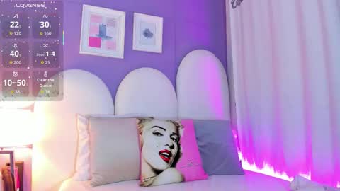 my_aleja_ online show from November 22, 1:32 pm