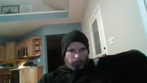 Snapshot of my_little_vienna_sausage chatting on December 3, 8:34 am vienna online show from December 3, 8:34 am