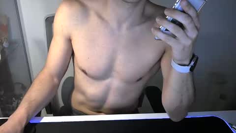 my_lovely_body online show from March 12, 5:38 pm