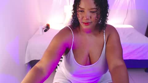 My Sweety Bom online show from April 14, 1:17 pm