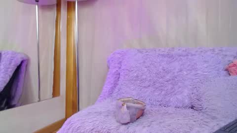    Mya   online show from October 18, 7:25 pm