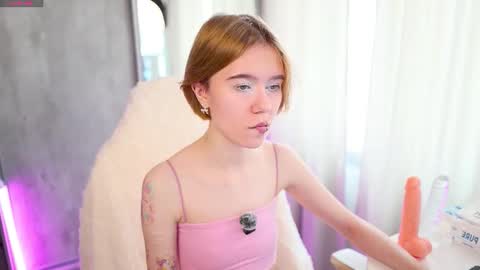 Lana online show from March 25, 7:25 am