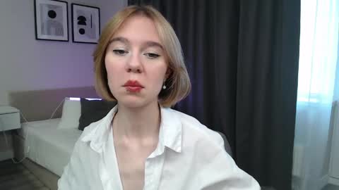 Lana online show from June 4, 11:05 am