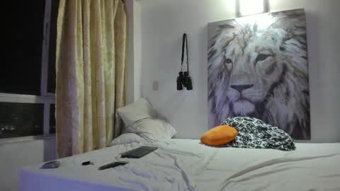 JUAN TORRES CREATURE online show from November 16, 3:01 am