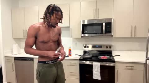 mycreamydreams online show from March 3, 3:41 am