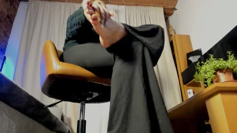 Snapshot of mydoc_lolac chatting on November 25, 8:31 pm Lola online show from November 25, 8:31 pm