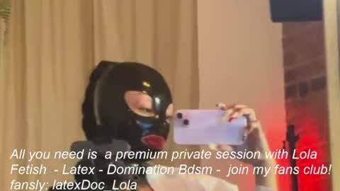 Lola online show from July 17, 2:24 pm