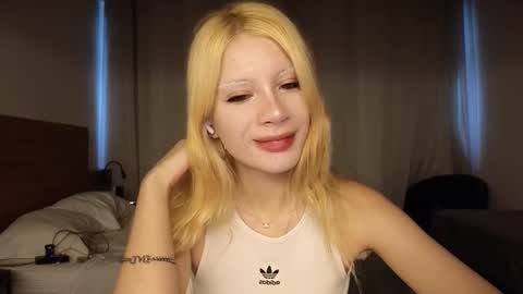 Snapshot of mydrool chatting on February 23, 8:39 pm mydrool online show from February 23, 8:39 pm