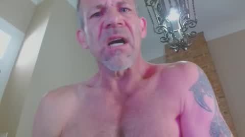 Snapshot of myfilthydaddy chatting on October 21, 3:13 pm myfilthydaddy online show from October 21, 3:13 pm