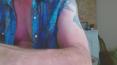 Snapshot of myfilthydaddy chatting on April 13, 6:24 pm myfilthydaddy online show from April 13, 6:24 pm