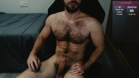 Juan  OF  myhairymacho online show from April 8, 9:37 pm