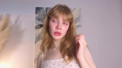 Snapshot of myismira chatting on October 20, 4:02 am Mira online show from October 20, 4:02 am