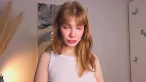 Snapshot of myismira chatting on October 23, 4:12 am Mira online show from October 23, 4:12 am