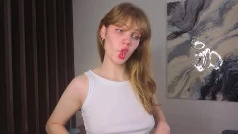 Snapshot of myismira chatting on November 22, 4:11 am Mira online show from November 22, 4:11 am