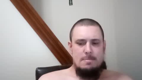 Snapshot of myjohnson5 chatting on January 3, 5:06 am Nope online show from January 3, 5:06 am