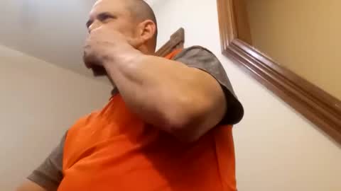 Snapshot of myjohnson5 chatting on December 16, 2:16 am Nope online show from December 16, 2:16 am