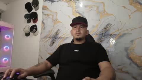 myke_andrade online show from February 10, 5:55 am