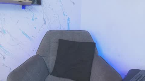 Mykel   online show from March 10, 1:38 pm