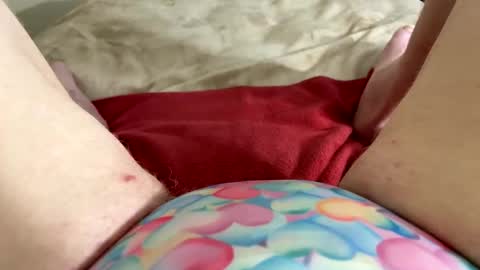 Snapshot of mykittyneedsuu chatting on February 20, 12:49 pm Kitty online show from February 20, 12:49 pm