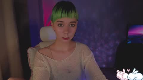 MylaFlores online show from January 6, 12:59 am