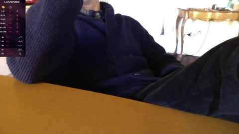 Bi sexy guy lovense hush is on private is open or password show tip if you like. online show from December 30, 7:48 am