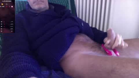 Bi sexy guy lovense hush is on private is open or password show tip if you like. online show from December 31, 12:15 pm