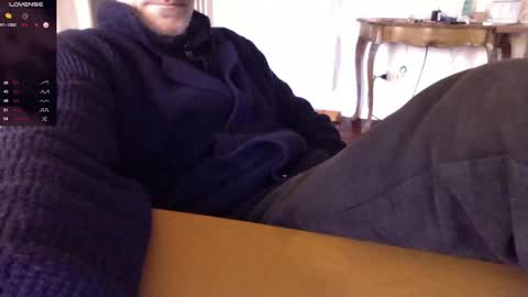 Bi sexy guy lovense hush is on private is open or password show tip if you like. online show from January 2, 7:44 am