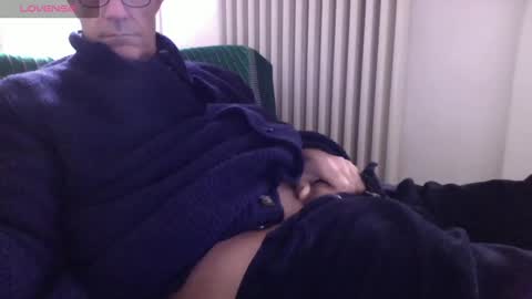 Bi sexy guy lovense hush is on private is open or password show tip if you like. online show from January 16, 11:58 am