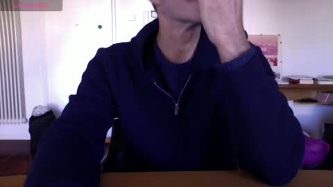 Snapshot of mynakedbeach chatting on November 27, 7:54 am Bi sexy guy lovense hush is on private is open or password show tip if you like. online show from November 27, 7:54 am