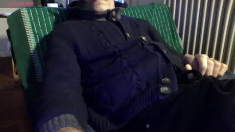 Snapshot of mynakedbeach chatting on January 9, 7:22 am Bi sexy guy lovense hush is on private is open or password show tip if you like. online show from January 9, 7:22 am