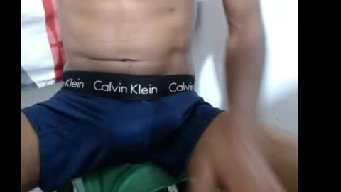 Snapshot of mynegrito001 chatting on February 28, 2:45 am my negrito online show from February 28, 2:45 am