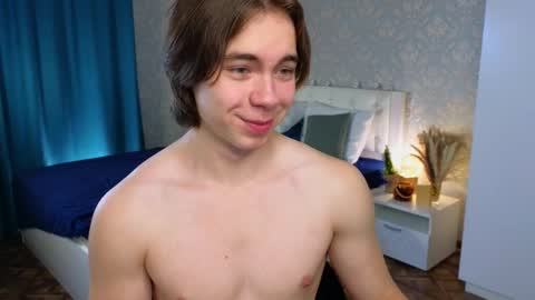 Mickey online show from February 9, 10:09 am