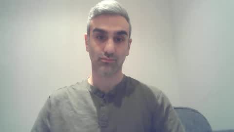 Snapshot of mystery2025 chatting on December 3, 7:56 pm Mystery2025 online show from December 3, 7:56 pm