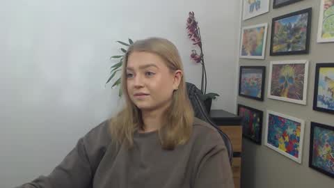 Erica online show from November 26, 8:26 am