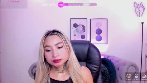 Snapshot of mystic_nova_ chatting on February 23, 5:54 pm mystic_nova_ online show from February 23, 5:54 pm