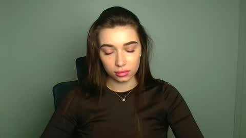 Amelia online show from April 3, 5:38 am