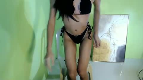 Snapshot of mysticofcum22 chatting on February 2, 12:19 am Krestine online show from February 2, 12:19 am