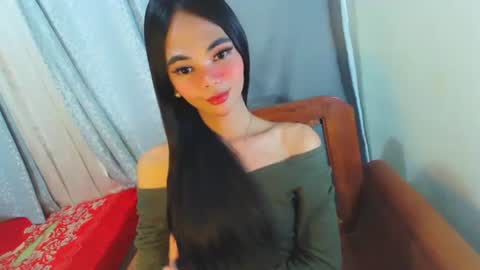 Snapshot of mysticofcum22 chatting on September 17, 5:31 am Krestine online show from September 17, 5:31 am