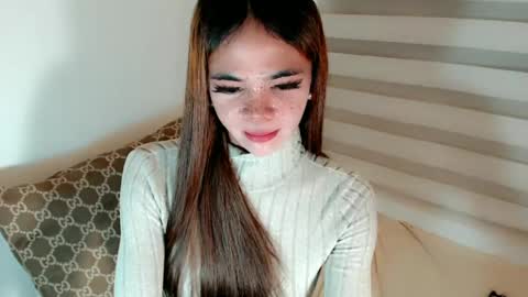 Snapshot of mysticofcum22 chatting on June 27, 12:22 pm Krestine online show from June 27, 12:22 pm