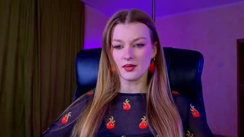 mysticvenus_ online show from February 1, 3:10 pm