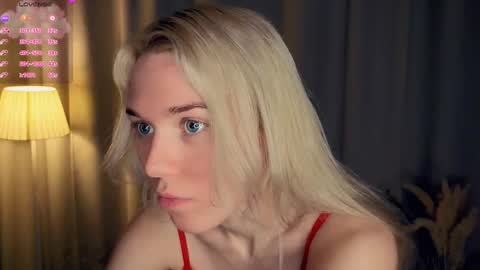 Olivia or just olive online show from November 27, 7:16 pm